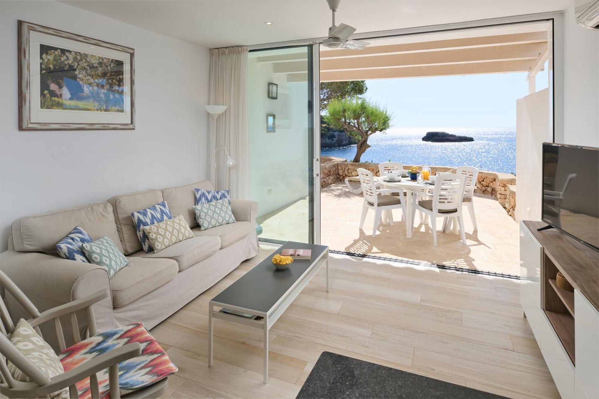 Sea Frontline Apartment 'Faraona'. Pool. Wifi 산타니 외부 사진