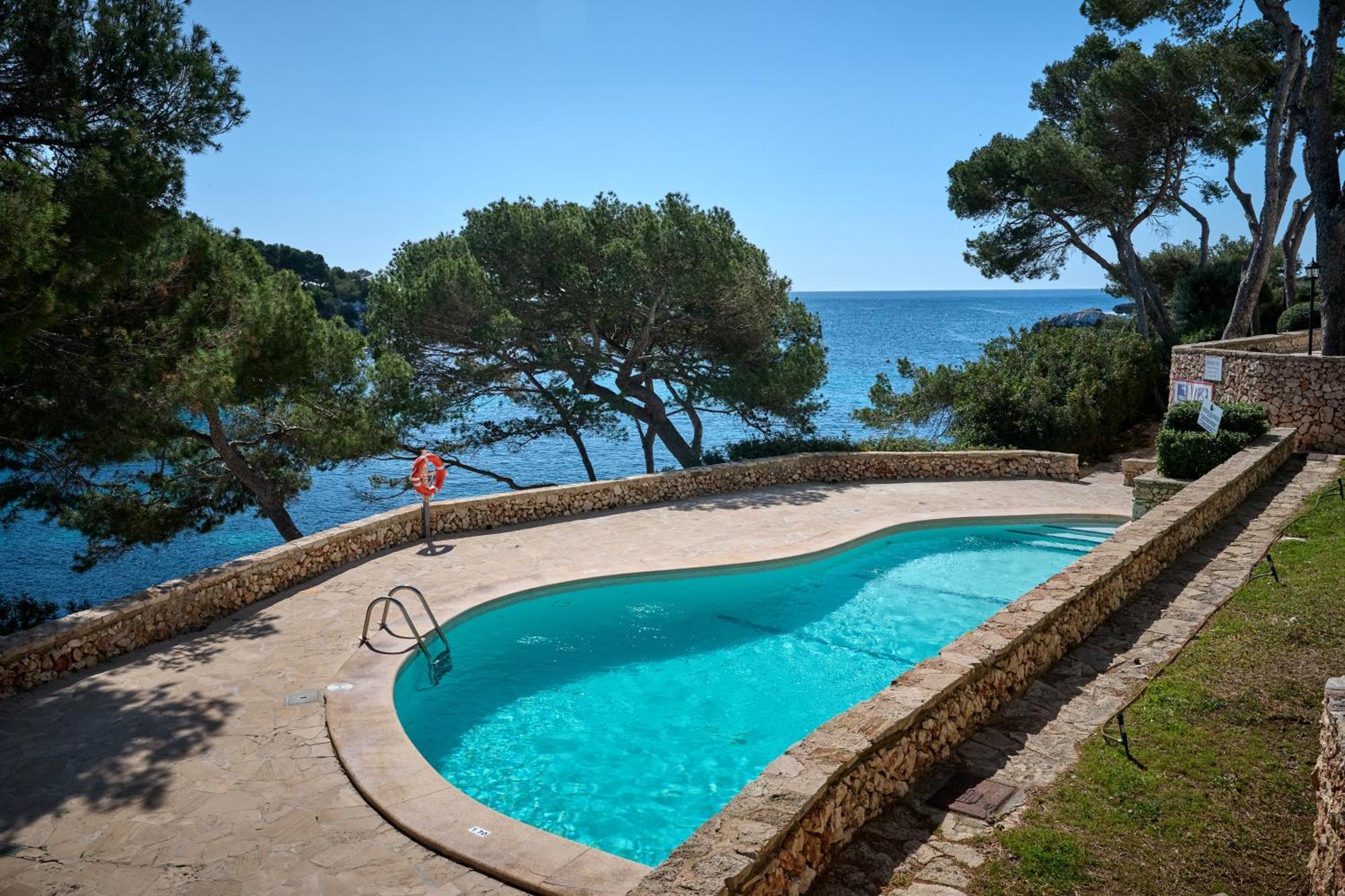 Sea Frontline Apartment 'Faraona'. Pool. Wifi 산타니 외부 사진